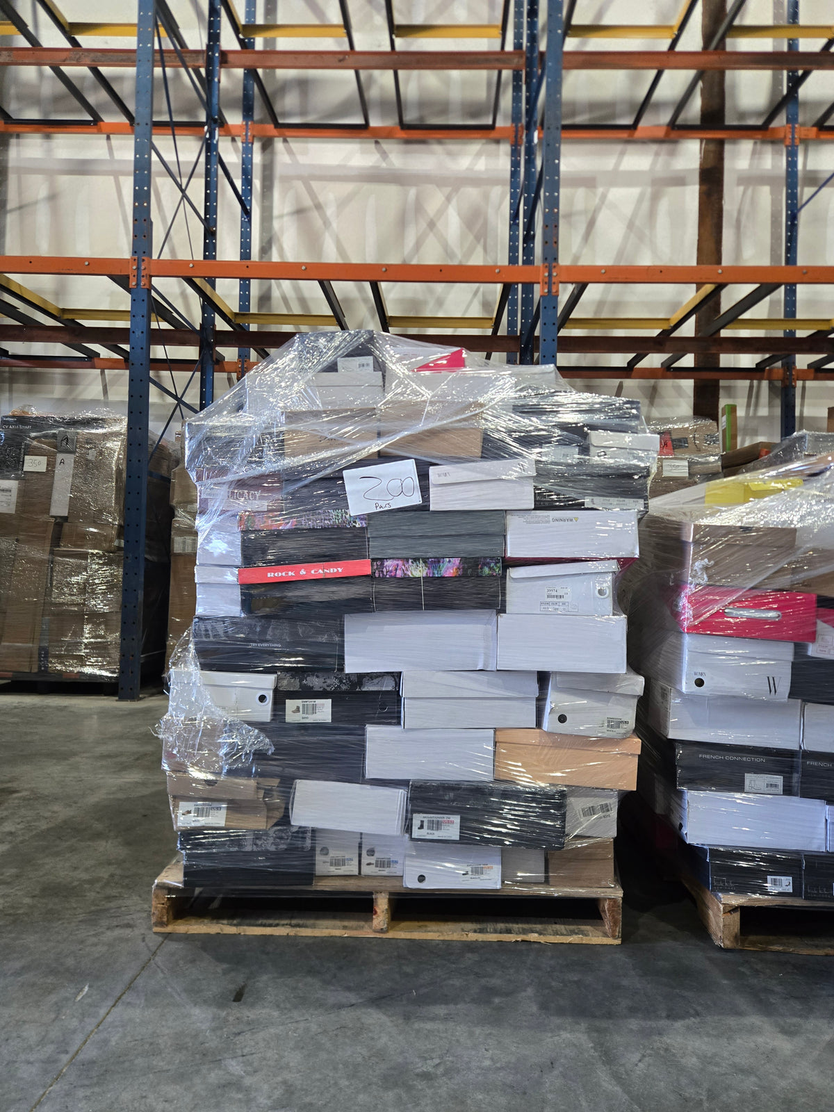 Mixed Footwear Pallets 200 Pairs