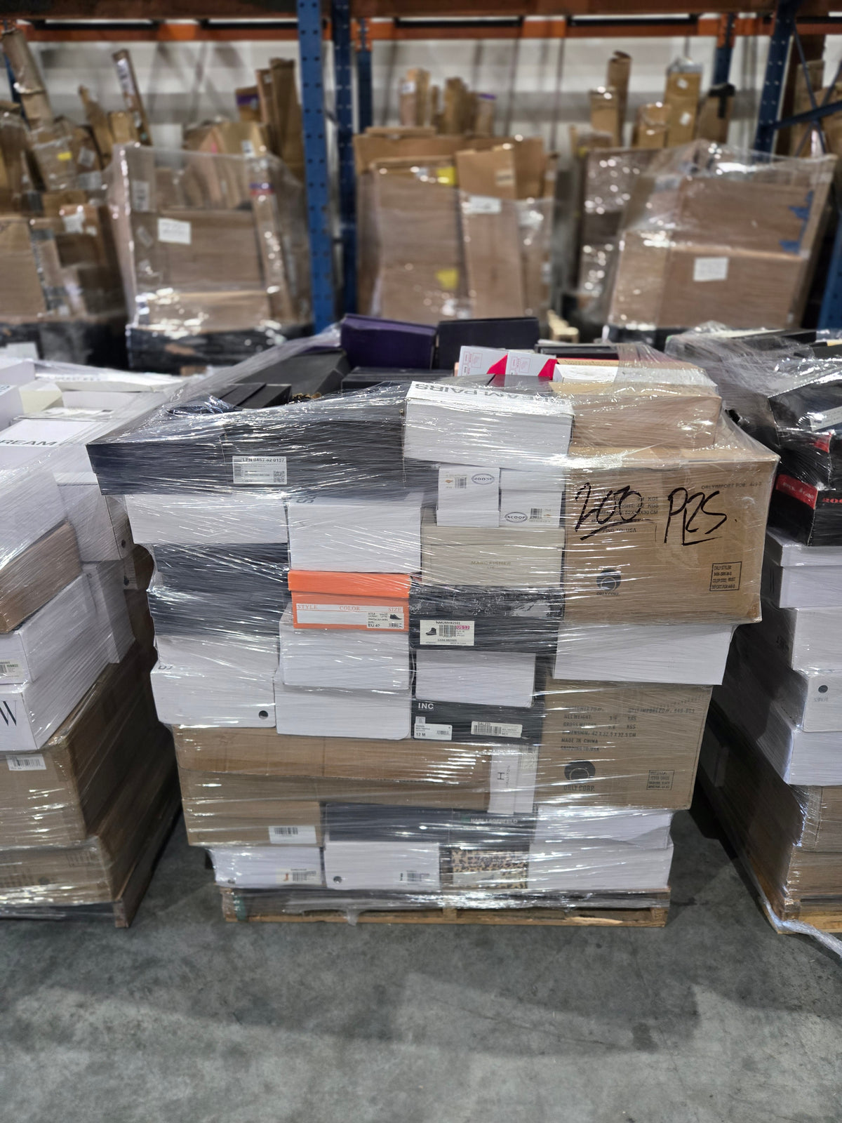 Mixed Footwear Pallets 200 Pairs